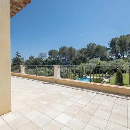 Villa Jewel Of 280m With Infinity Pool In Absolute Calm Roquefort-les-Pins
